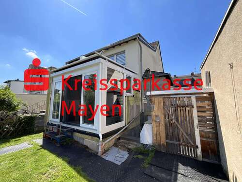Foto - Haus zum Kaufen in Andernach 299.000,00 € 120 m²