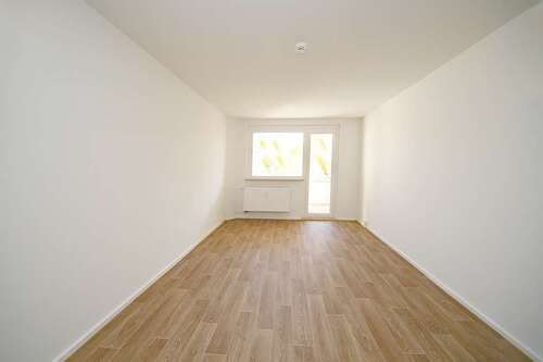 Foto - Wohnung zum Mieten in Lutherstadt Eisleben 300,00 € 52.74 m²