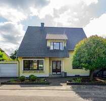 Haus zum Kaufen in Köln 1.300.000,00 € 204 m²