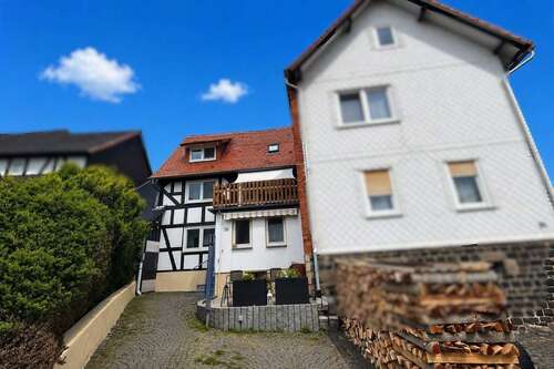 Foto - Haus zum Kaufen in Ebsdorfergrund 255.000,00 € 118 m²