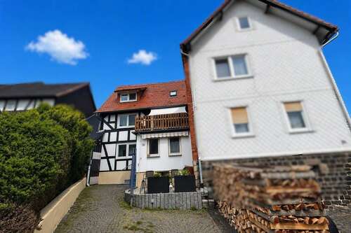 Foto - Haus zum Kaufen in Ebsdorfergrund 299.000,00 € 118 m²