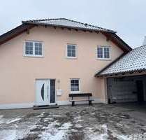 Haus zum Mieten in Kaiserslautern Siegelbach 3.000,00 € 246 m² - Kaiserslautern / Siegelbach