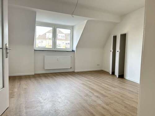 Foto - Wohnung zum Mieten in Düsseldorf Pempelfort 650,00 € 39.4 m²