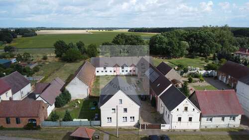 Foto - Haus zum Kaufen in Schützberg 430.000,00 € 289 m²