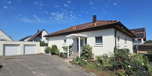 Foto - Haus zum Kaufen in Dettenheim 570.000,00 € 200 m²