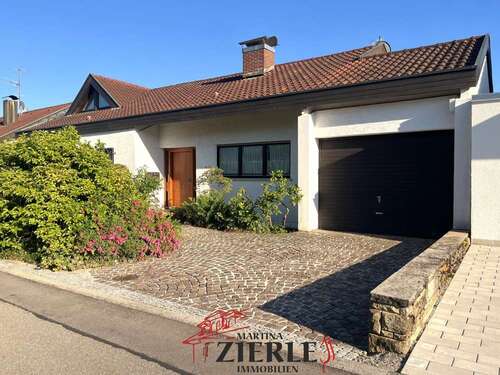 Foto - Haus zum Kaufen in Albershausen 542.000,00 € 189 m²