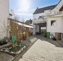 Haus zum Kaufen in Schöneck 700.000,00 € 287.73 m²