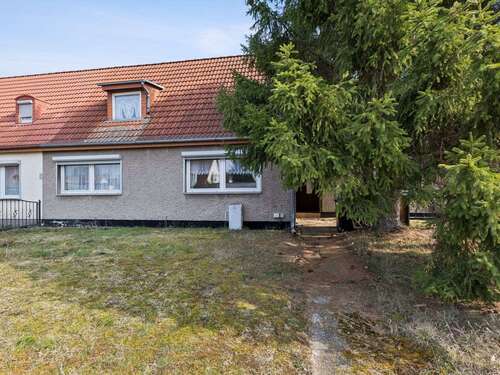 Foto - Haus zum Kaufen in Leegebruch 230.000,00 € 133.48 m²