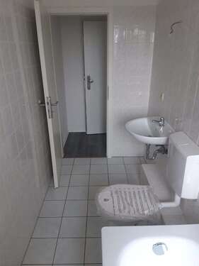 Foto - Wohnung zum Mieten in Reichenbach 340,00 € 60 m²