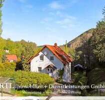 Haus zum Kaufen in Saalfeld 229.900,00 € 130 m²