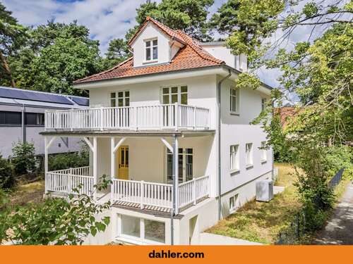 Foto - Haus zum Kaufen in Kleinmachnow 1.425.000,00 € 244.1 m²