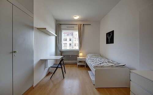 Foto - WG-Zimmer in Stuttgart 530,00 € 12 m²