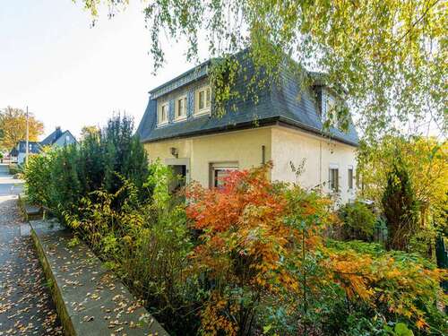 Foto - Haus zum Kaufen in Bergneustadt 385.000,00 € 234 m²