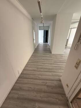 Foto - Büro in Ludwigshafen am Rhein 1.232,00 € 112 m²