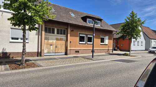 Foto - Haus zum Kaufen in Wiesental 398.000,00 € 130 m²