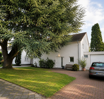 Haus zum Kaufen in Düsseldorf 1.700.000,00 € 199 m²