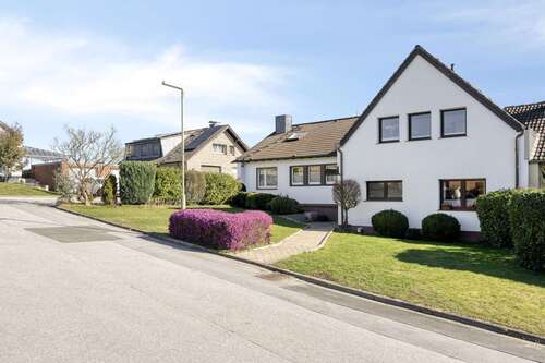 Foto - Haus zum Kaufen in Wülfrath-Flandersbach 649.500,00 € 222.6 m²