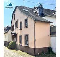 Haus zum Kaufen in Ediger-Eller 123.000,00 € 139 m²