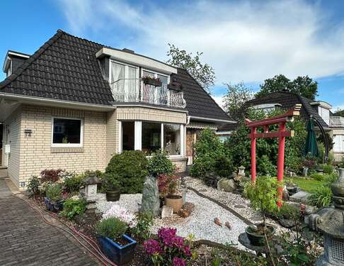 Foto - Haus zum Kaufen in Henstedt-Ulzburg 684.000,00 € 122 m²