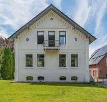 Haus zum Kaufen in Hamburg-Cranz 985.500,00 € 198 m²