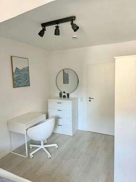 Foto - WG-Zimmer in Düsseldorf 899,00 € 20 m²
