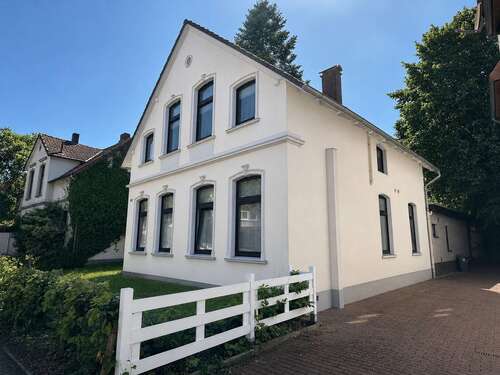 Foto - Haus zum Kaufen in Oldenburg 479.000,00 € 200 m²