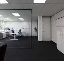 Büro in Stuttgart 6.952,50 € 281 m²