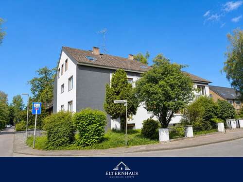 Foto - Haus zum Kaufen in Düsseldorf Unterbach 1.800.000,00 € 548.02 m²