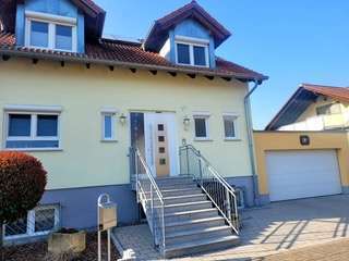 Foto - Haus zum Kaufen in Ubstadt-Weiher OT Zeutern 739.000,00 € 134 m²