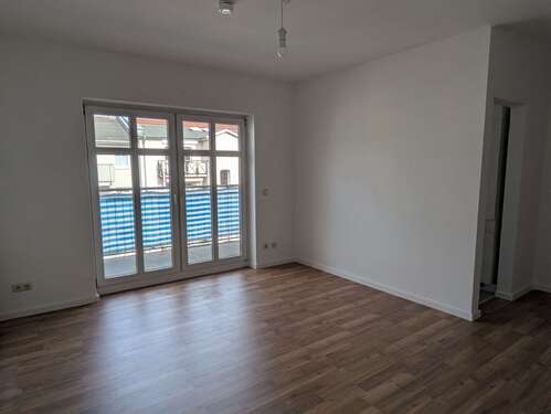 Foto - Wohnung zum Mieten in Halle 315,00 € 37 m²