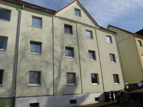 Foto - Wohnung zum Mieten in Halle (Saale) 345,00 € 52 m²