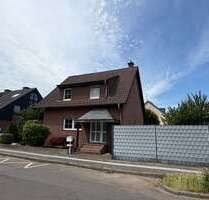 Haus zum Kaufen in Krefeld 598.000,00 € 211 m²