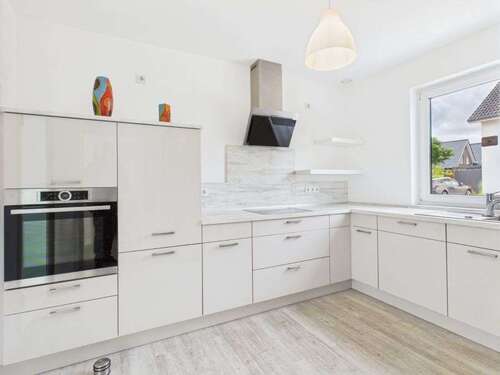 Foto - Haus zum Mieten in Wiefelstede Metjendorf 1.950,00 € 122.5 m²