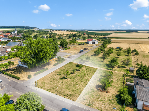 Foto - Grundstück zu verkaufen in Hungen 125.000,00 € 898 m²