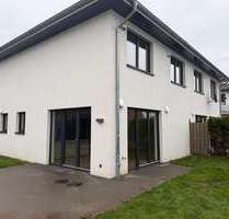 Haus zum Kaufen in Bad Bramstedt 447.500,00 € 130 m²