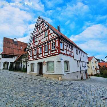 Foto - Haus zum Kaufen in Trochtelfingen 235.000,00 € 138.2 m²