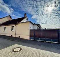 Haus zum Kaufen in Samswegen 60.000,00 € 93.35 m²