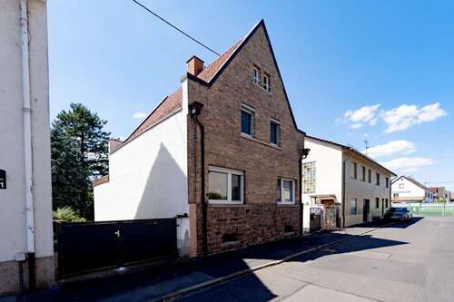 Foto - Haus zum Kaufen in Bingen-Gaulsheim 180.000,00 € 127 m²