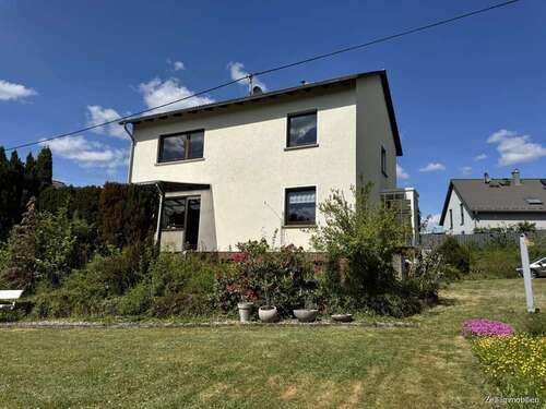Foto - Haus zum Kaufen in Bad Schwalbach Adolfseck 410.000,00 € 121 m²