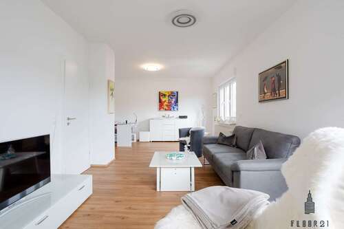 Foto - Haus zum Kaufen in Frankfurt am Main Nied 830.000,00 € 141 m²