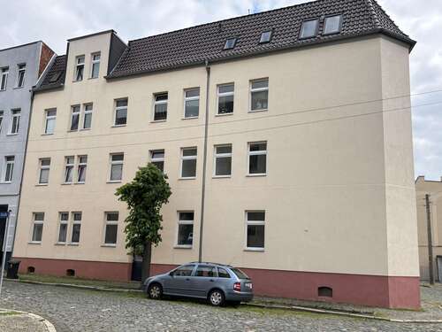 Foto - Haus zum Kaufen in Halberstadt 330.000,00 € 481 m²