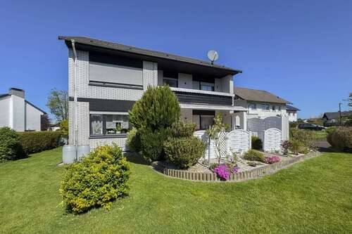 Foto - Haus zum Kaufen in Ense 375.000,00 € 152.22 m²