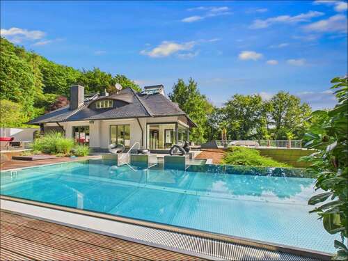Foto - Haus zum Kaufen in Bessenbach 2.780.000,00 € 701 m²
