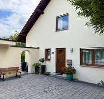 Haus zum Kaufen in Wüstenrot 595.000,00 € 195 m²
