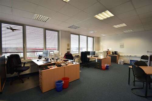 Foto - Büro in Düsseldorf 4.185,00 € 380.37 m²