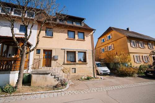 Foto - Haus zum Kaufen in Schrozberg 145.000,00 € 95 m²