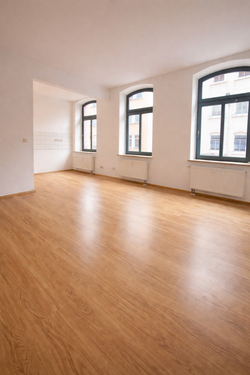 Foto - Wohnung zum Mieten in Zwickau 375,00 € 56.57 m²