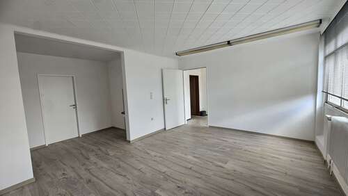 Foto - Wohnung zum Mieten in Garbsen 350,00 € 35 m²