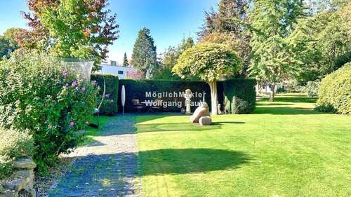 Foto - Haus zum Kaufen in Mönchengladbach-Rheydt 848.000,00 € 239 m²
