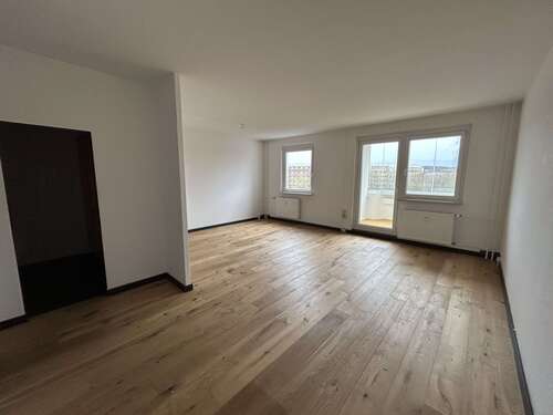 Foto - Wohnung zum Mieten in Reichenbach 299,00 € 60 m²
